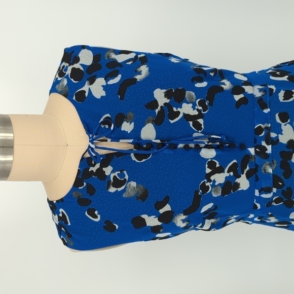 Cabi Floral Asymmetrical Dress Blue M preppy party summer neck tie chiffon - Picture 3 of 9